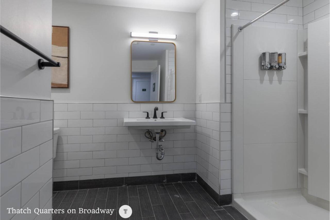 West Broadway Quarters By Thatch Boston Kültér fotó